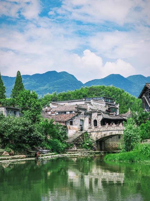 浙、闽、赣三省交界处,藏着一个风景如画的小城,你知道是哪吗_百度知...