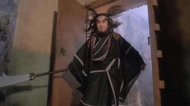 白骨碎云的武器介绍