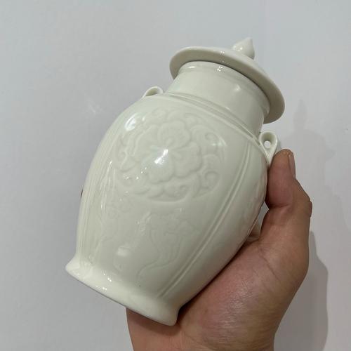 宋代定窑酒具等百多件文物被追缴